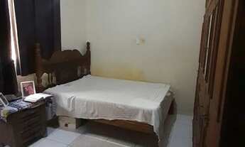 Imagem 5: Vende -se uma excelente casa, de 450.000 por 370.000, não percam essa grande oportunidade