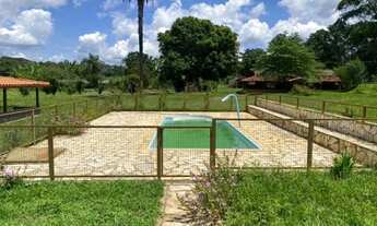 Imagem 4: Fazendinha de 4 hectares, as margens do Rio das Velhas, casa, espaço gourmet e muito mais