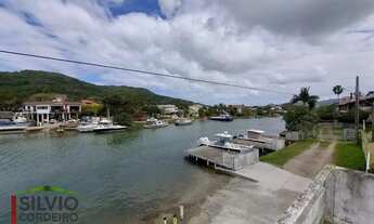 Imagem 2: Casa pé na areia com vista para o canal - Barra da Lagoa