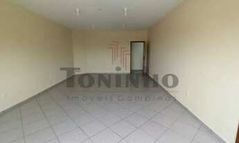 Imagem 6: Sala sobreloja com uma vaga de garagem