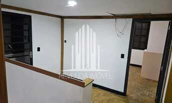 Imagem 4: Oportunidade única: Casa comercial à venda em Pinheiros, São Paulo-SP, com 2 banheiros e 2