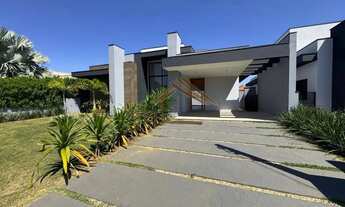 Imagem 3: Espetacular imóvel a venda no Ninho Verde 1, 3 dormitórios, área gourmet externa