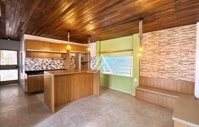 Imagem 3: CASA COM DOIS DORMITÓRIOS COM DUAS SUÍTES NA SANTA MARIA