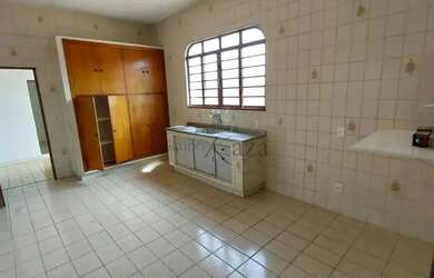 Imagem 6: Oportunidade - Casa Sobreloja - Jardim Satélite - 4 Dormitórios - 170m²