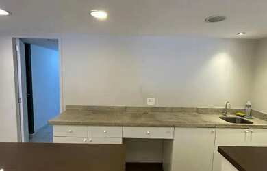 Imagem 4: Ponto comercial para alugar todo reformado ao lado do metrô!!