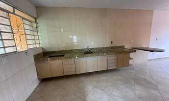 Imagem 2: Imóvel para aluguel com 100 metros quadrados com 3 quartos em Parque Turistas - Contagem