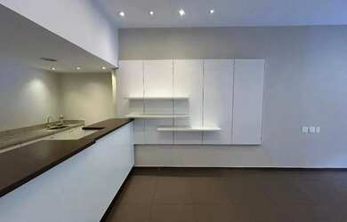 Imagem 2: Ponto comercial para alugar todo reformado ao lado do metrô!!