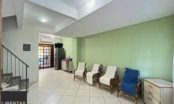 Imagem 4: Residência com 4 dormitórios sendo 1 suites no Bairro Guarujá