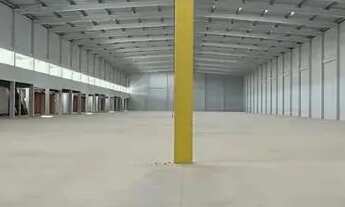 Imagem: Armazém 45 METROS de docas - 2.500 m2