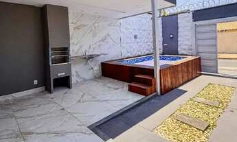 Imagem 2: Casa Térrea no Residencial Canadá | Piscina Aquecida, Closet e 4 Vagas