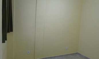 Imagem 7: Aluga-se apartamento no bairro de Del Castilho em otimo estado