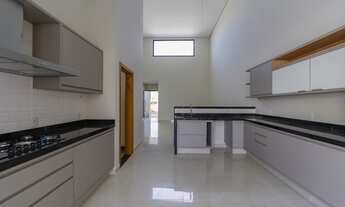 Imagem 3: Casa Térrea Nova, moderna com piscina e nunca habitada