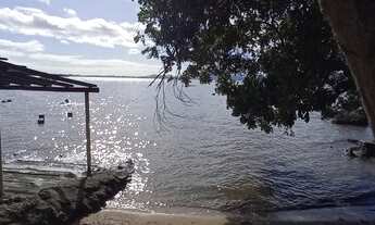 Imagem: Casa na praia do Tomé pé na areia com