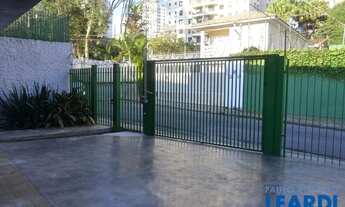 Imagem: CASA ASSOBRADADA - REAL PARQUE - SP