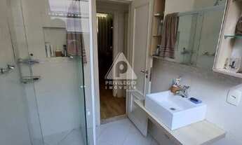 Imagem 3: Sala 3 quartos, dependência completa, área de serviço, próximo da Cobal