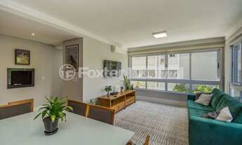 Imagem 3: Vendo Excelente apartamento 3 quartos suíte 2 garagens com 92m² privativos no Bairro Petró