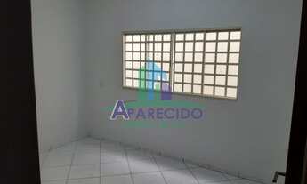 Imagem: Casa com 3 quartos - Bairro Setor Faiçalville