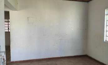 Imagem 2: Casa com 2 quarto(s) no bairro Dom Aquino em Cuiabá - MT