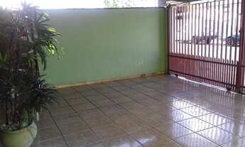 Imagem: Pindamonhangaba - Casa Padrão - Maria Áurea