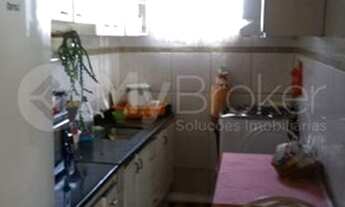 Imagem 3: Casa com 3 quartos - Bairro Parque Industrial de Goiânia em Goiânia