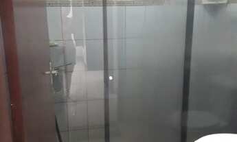 Imagem 6: Oportunidade, Casa no Jd. Uirá, lote inteiro, 4 Dorm, Quintal e 6 Vagas de Garagem coberta