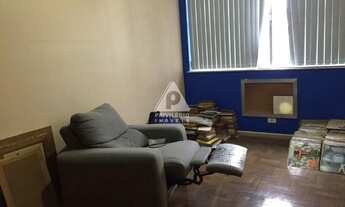 Imagem 6: Apartamento de 110m² em Botafogo, com 3 quartos, 2 banheiros sociais, dependências complet