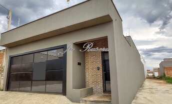 Imagem 2: Casa para venda possui 105 m2 com 3 quartos em Taquaral - Piracicaba - SP