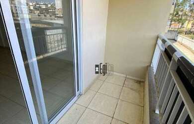 Imagem 2: Apartamento com área externa