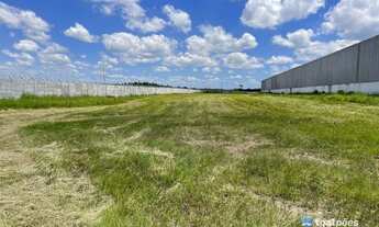 Imagem 5: Galpão Industrial com 12.000 m² mais área livre com subestações de 500 KVA e 750 KVA em Es