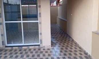 Imagem: Casa com piscina e suíte em Itanhaém