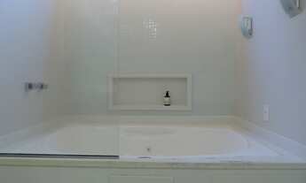 Imagem 6: Excelente casa estilo colonial, com 4 quartos (2 suítes) na Granja Comary