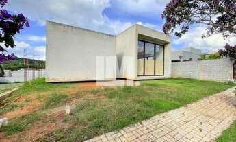 Imagem: Térrea para venda possui 274 metros quadrados