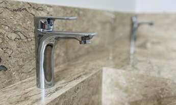 Imagem 7: Casa de condomínio para venda tem 219 metros quadrados de construção