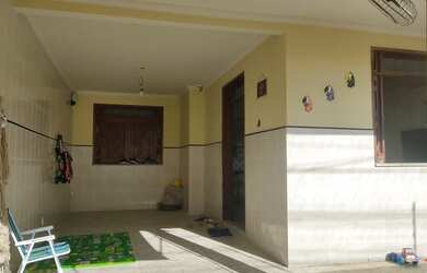 Imagem 3: Casa com piscina no Jabotiona