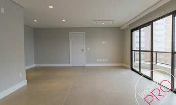 Imagem 2: Apartamento em andar alto de 155m² em Pinheiros totalmente Reformado