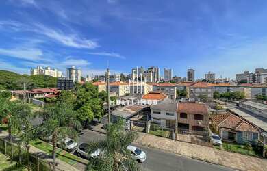 Imagem 4: Apartamento para venda tem 69 metros quadrados com 3 quartos em Passo da Areia - Porto Ale