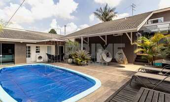 Imagem 2: CASA ALTO PADRÃO, 480m2, BOQUEIRÃO, 5 QUARTOS, 2 SUÍTES, 8 VAGAS, PISCINA AQUECIDA, ESPAÇO