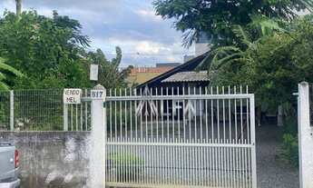 Imagem 2: Excelente terreno com casa pequena