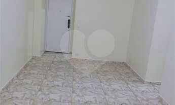 Imagem 3: Rio de Janeiro - Apartamento Padrão - Glória