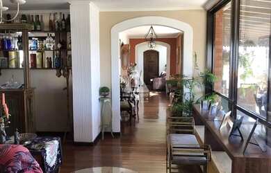 Imagem 6: Excelente cobertura de quatro quartos e três vagas. Incrível vista