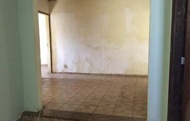 Imagem 5: Casa de 03 Dormitórios, 01, Suíte, 01 Banheiro, Sala de TV, Cozinha, Área de Serviço, Copa