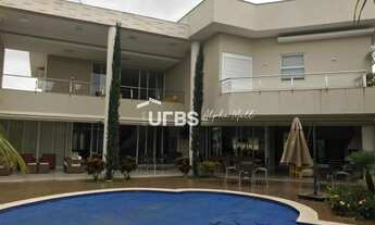 Imagem 2: Alphaville Ipês - Sobrado 6 quartos, sendo 6 suítes