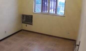 Imagem 6: Cobertura a venda com 4 quartos (um suíte), sala, cozinha, banheiro, dependência de empreg