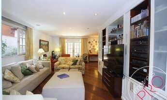 Imagem 1: Casa em condomínio com 401m², 4 dormitórios no Alto da Boa Vista, perto do metrô Alto da