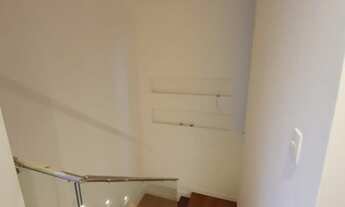 Imagem 5: Casa de condomínio para venda possui 234 metros quadrados com 3 quartos