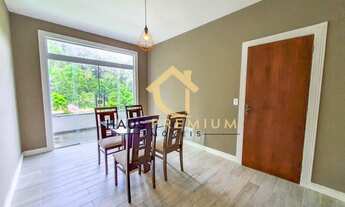 Imagem 6: Casa de condomínio para venda possui 300 metros quadrados com 3 quartos em Prata - Teresóp