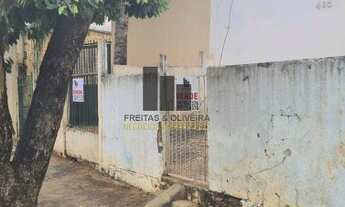 Imagem 3: Casa para Venda em São José do Rio Preto, Jardim Nazareth, 2 dormitórios, 1 banheiro