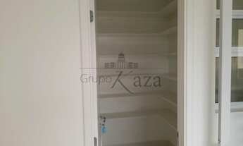 Imagem 4: Apartamento para aluguel e venda tem 189 metros quadrados com 3 quartos