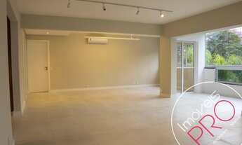 Imagem: Apartamento 227m² para Venda em Moema