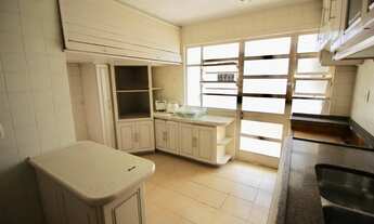 Imagem 2: Porto Alegre - Apartamento Padrão - Moinhos de Vento